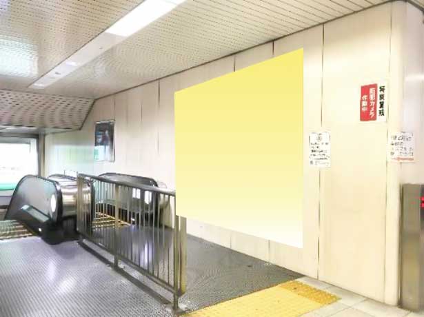 四条駅 ラージシート広告