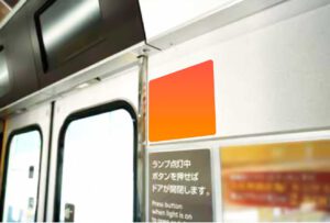 ドア横ステッカー